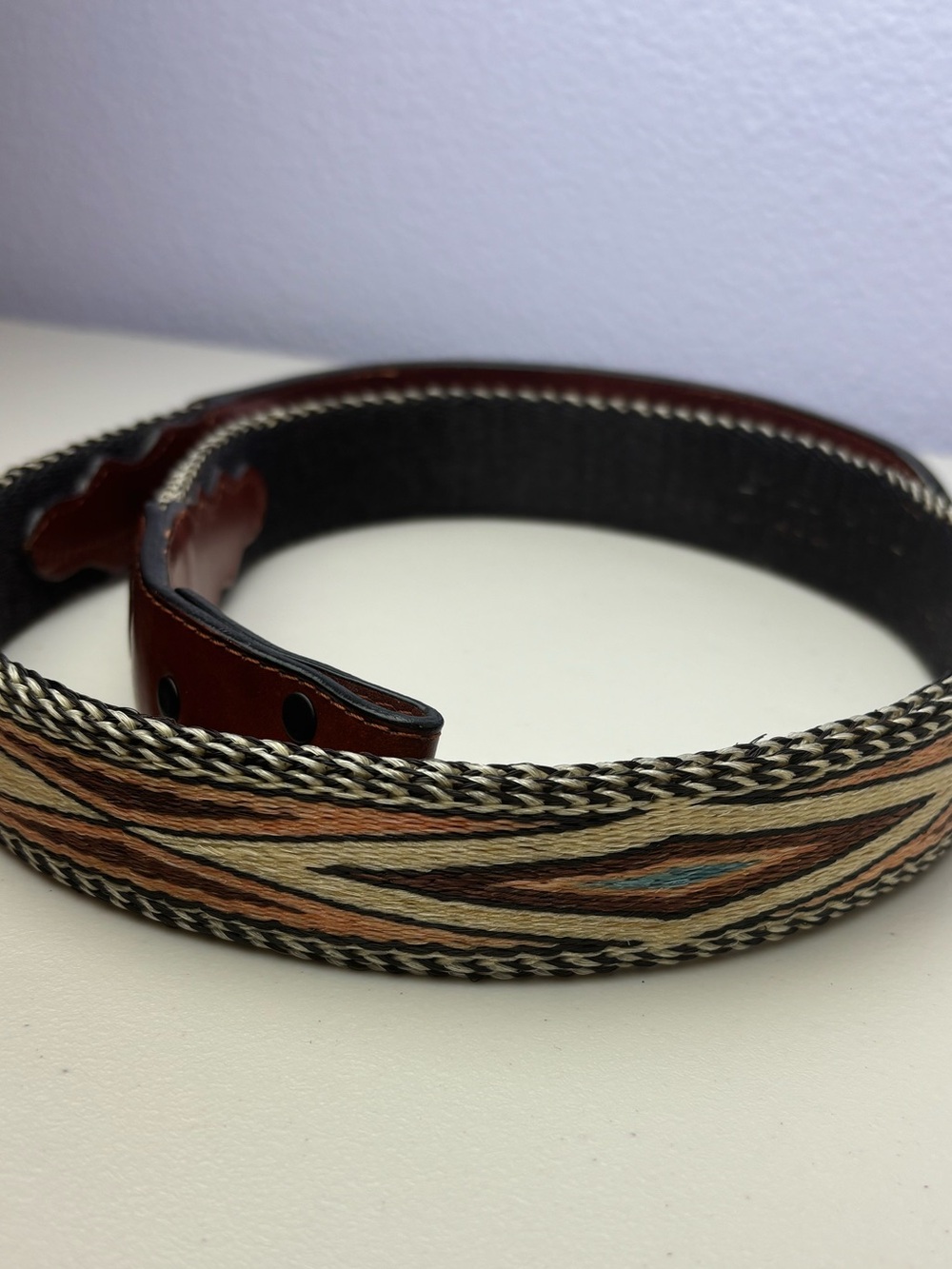 Handcrafted Western Horsehair Tooled Leather Belt Multi-Color Tribal Weave Inlay - Picture 4 of 13